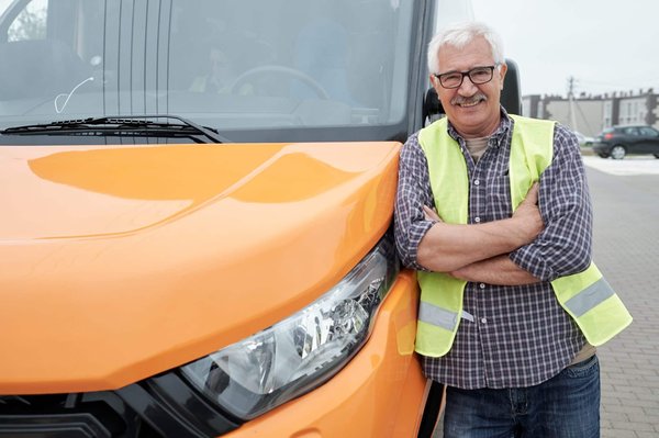 Quels sont les métiers clés du transport à Sens et quels rôles jouent-ils ?